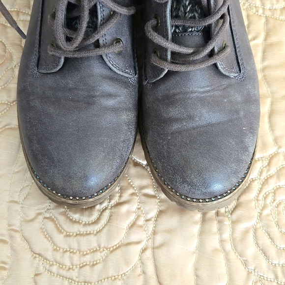 Girls Gray High Ankle Boots - Picture 2 of 3